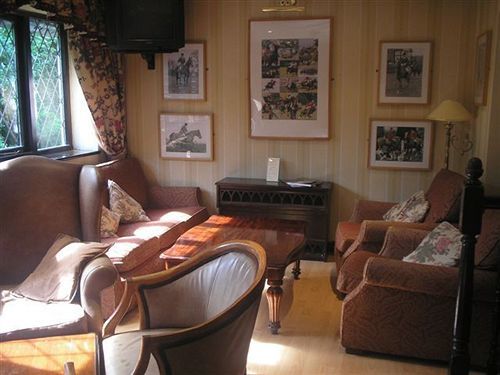 Wild Boar Hotel Beeston  Екстер'єр фото